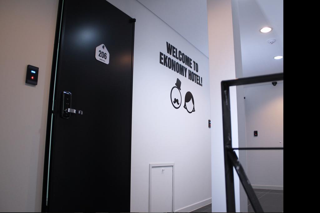 Ekonomy Hotel Dongdaemun โซล ภายนอก รูปภาพ